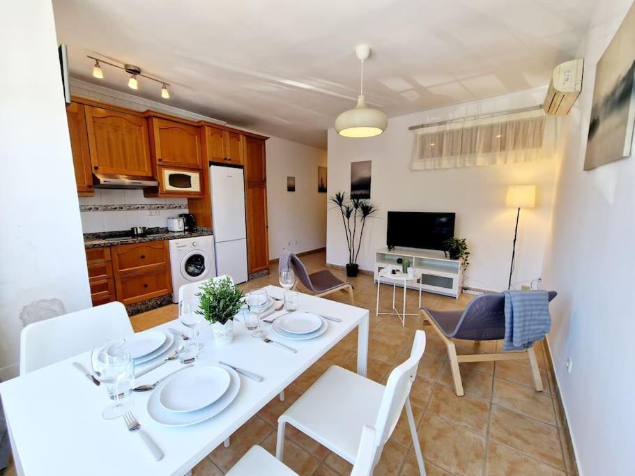 Butibamba Beach Apartment La Cala De Mijas Esterno foto