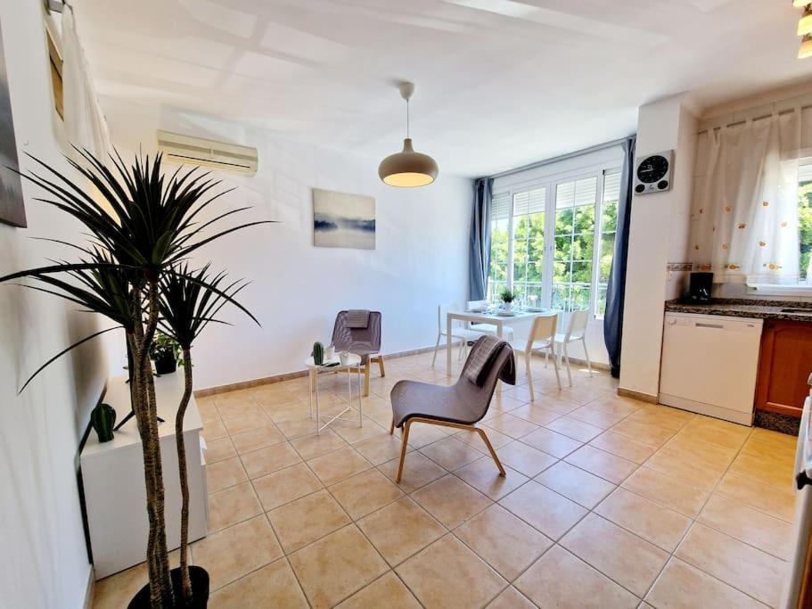Butibamba Beach Apartment La Cala De Mijas Esterno foto