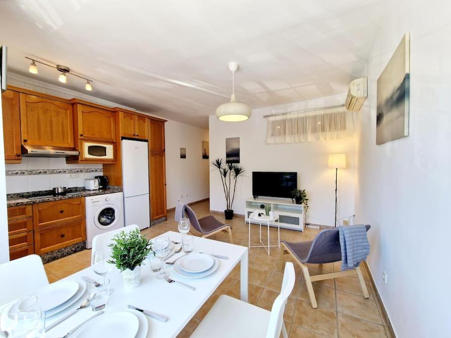 Butibamba Beach Apartment La Cala De Mijas Esterno foto
